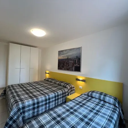 Modern Flat With Balcony By The * Lignano Sabbiadoro